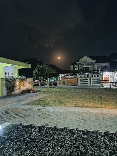 Suasana lingkungan Pondok Pesantren Tamrinut Thullab.
