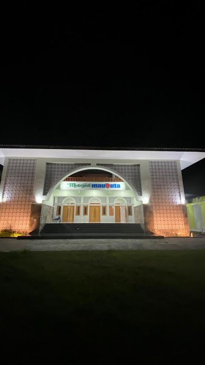 Suasana lingkungan Pondok Pesantren Tamrinut Thullab.